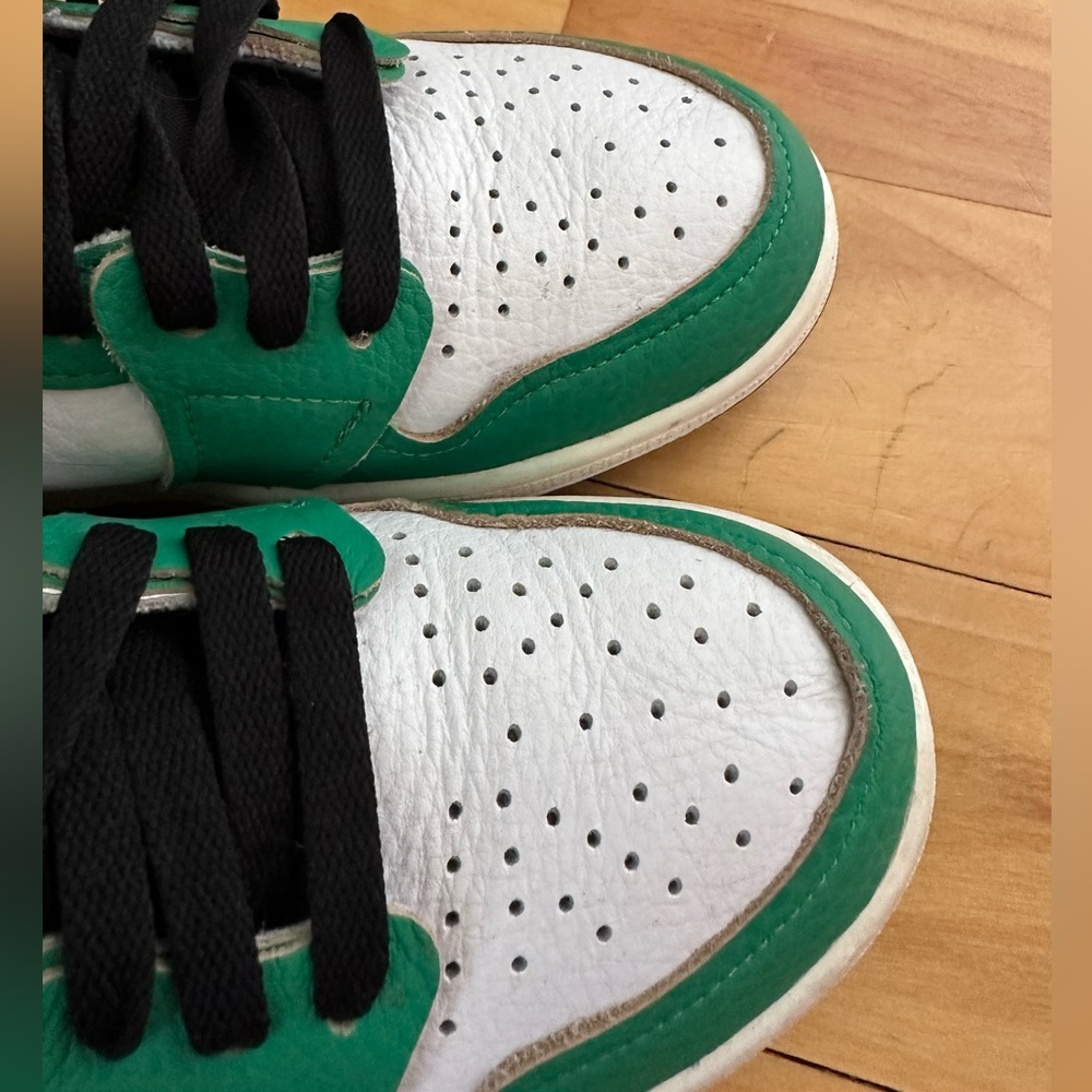 Air Jordan 1 Retro High OG “Lucky Green” - Picture 13 of 14